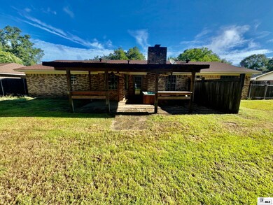 46 Winchester Cir, Monroe, LA 71203 - photo 2