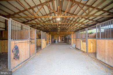 105 Swimley Rd, Berryville, VA 22611 - photo 7