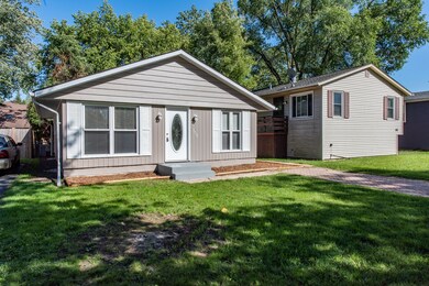 1715 Jethro Ave, Zion, IL 60099 - photo 3