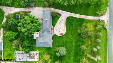 908 E 42nd St unit 4020 Hilltop Place, Scottsbluff, NE 69361 - photo 6