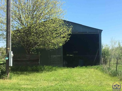 12668 Q Rd, Hoyt, KS 66440 - photo 3