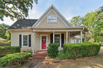 722 E 2nd St, Chandler, OK 74834 - photo 4