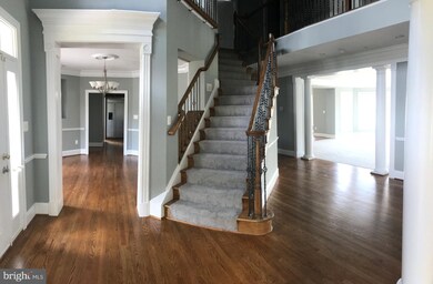 402 Stanwich Terrace, Upper Marlboro, MD 20774 - photo 2