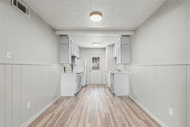 2530 E US Highway 377 unit 16, Granbury, TX 76049 - photo 7