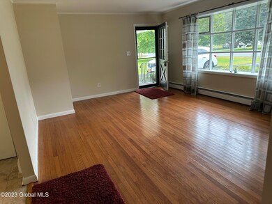 168 Jones Rd, Saratoga Springs, NY 12866 - photo 4