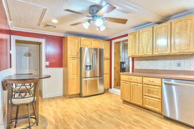 2020 Adams Ave Toms River NJ-large-009-K