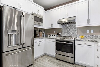 1514 W Artesia Square unit B, Gardena, CA 90248 - photo 3