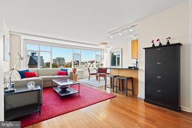 Dupont East Condominium unit 721, Washington, DC 20036 - photo 4