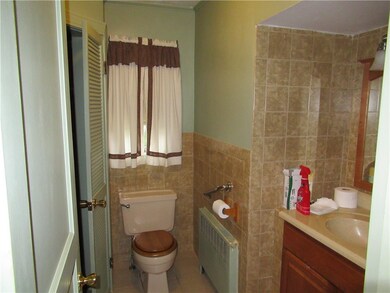 42 Winona St, Providence, RI 02904 - photo 6