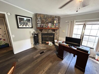 145 Brownlee Dr, Columbus, MS 39705 - photo 4