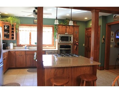 543 Riverside Dr, Florence, MA 01062 - photo 7