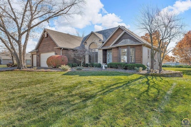 7639 SW 19th St, Topeka, KS 66615 - photo 2