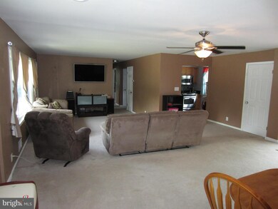 12407 Old Gunpowder Road Spur, Beltsville, MD 20705 - photo 2