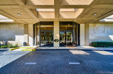 Free valet parking and 24/7 concierge assure your