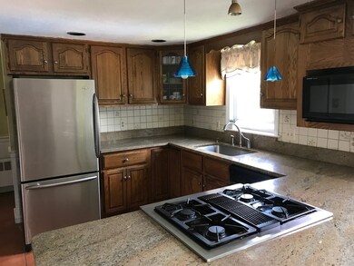 19 Elmcrest Rd, Wakefield, MA 01880 - photo 6