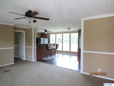 277 Longview Dr, Gadsden, AL 35901 - photo 2