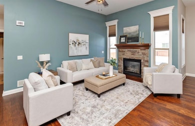 320 S 86th St, West Des Moines, IA 50266 - photo 3