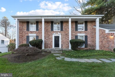 8804 Tallyho Trail, Potomac, MD 20854 - photo 4