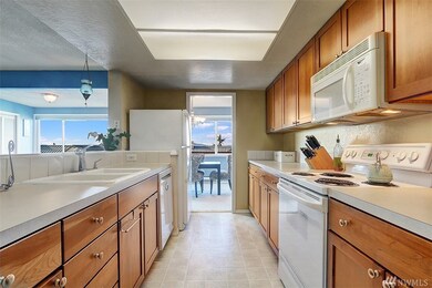 22215 6th Ave S unit 306, Des Moines, WA 98198 - photo 7