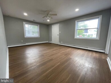 420 Howell Dr, New Castle, DE 19720 - photo 5