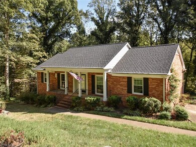 946 Amity Rd, Asheboro, NC 27203 - photo 2
