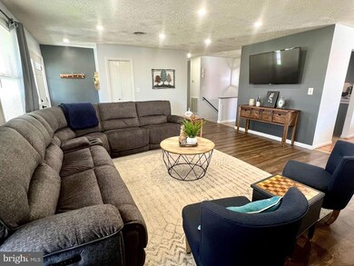 213 Water Street Dr, Moorefield, WV 26836 - photo 7