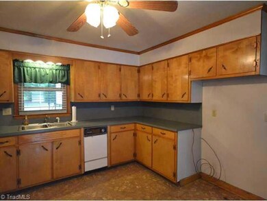 3332 Staleys Farm Rd, Asheboro, NC 27205 - photo 7