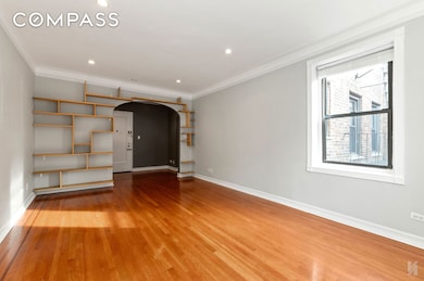 The Concord unit 6-E, Astoria, NY 11106 - photo 4