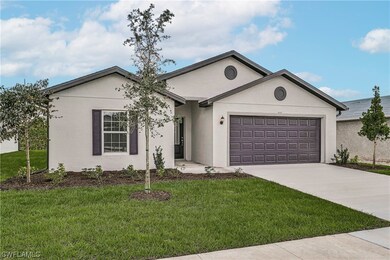 262 Lisette St, Fort Myers, FL 33913 - photo 2