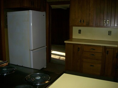 54 Hunthurst Cir, Worcester, MA 01602 - photo 7