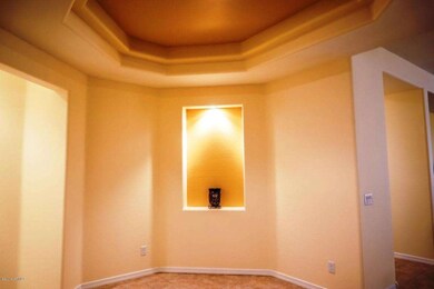 Foyer - Lighted Art Niche
