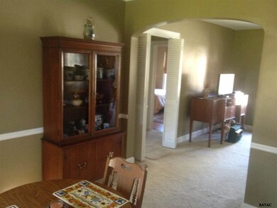 308 Commerce St, Waynesboro, PA 17268 - photo 5