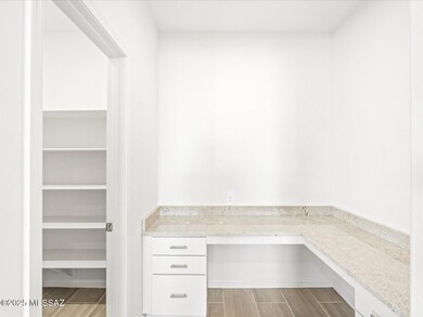 3040 inside pantry