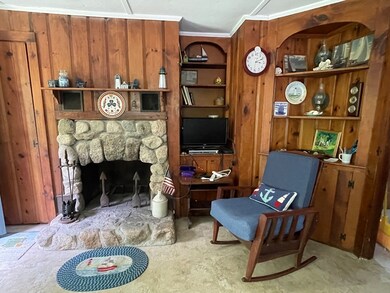 7 Laurel St, Mattapoisett, MA 02739 - photo 6