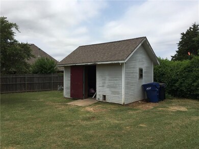 500 Silver Maple Ln, Noble, OK 73068 - photo 3