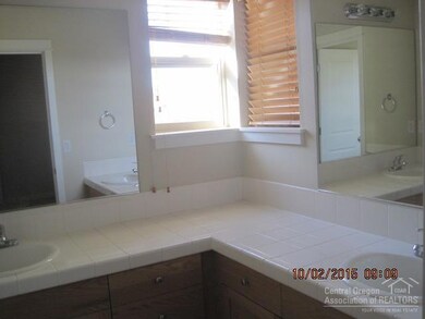 unlisted-address, Redmond, OR 97756 - photo 7