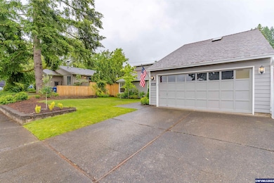 5235 Edgecrest Ct SE, Salem, OR 97306 - photo 4