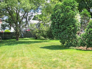 1517 Robeson St, Fall River, MA 02720 - photo 5