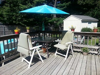 100 Carolyn Dr, West Warwick, RI 02893 - photo 4