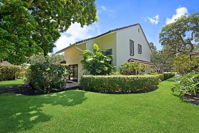 11395-Twelve-Oaks-Way-NPB-MKH_3101