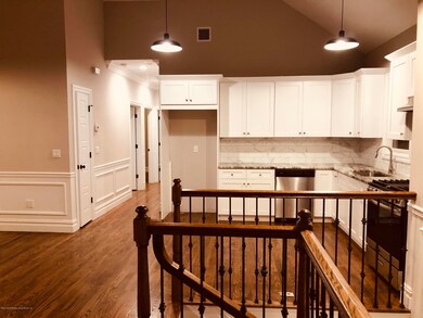 28 Dorothea Place unit 2, Staten Island, NY 10306 - photo 4