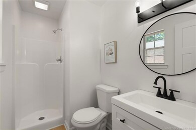 3835 Franklin St, New Albany, IN 47150 - photo 6