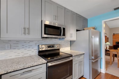 1065 Tartan Dr unit C, Palm Harbor, FL 34684 - photo 5