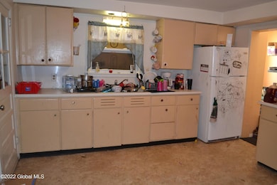 47 2nd St, Glens Falls, NY 12801 - photo 2