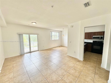 10800 NW 88th Terrace unit 214, Doral, FL 33178 - photo 4