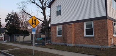 615 Newcastle Ave, Westchester, IL 60154 - photo 4