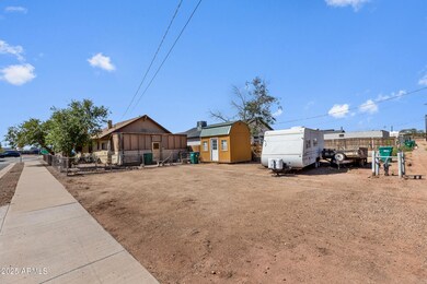 600 W 2nd St, Winslow-7