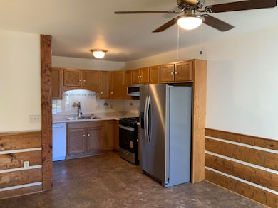 976 Roseland Dr unit 2, Kewaskum, WI 53040 - photo 6