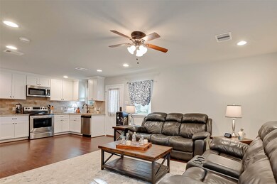 9123 Gene St, Needville, TX 77461 - photo 5