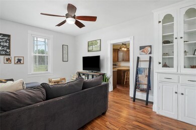 212 S Pitts St, Freeburg, IL 62243 - photo 4